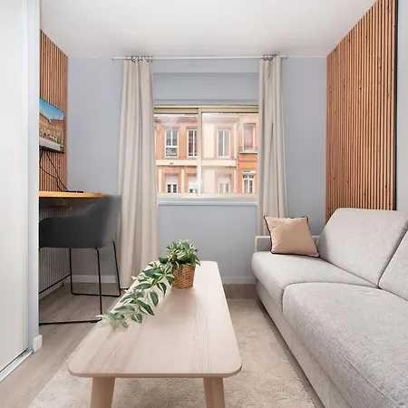 Raymond Iv - Elegance Et Confort Apartment *
